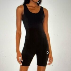 Nike NWOT NSW Icon Clash One Piece Tight Fit Sz L